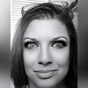 Meet your Posher, Rebecca